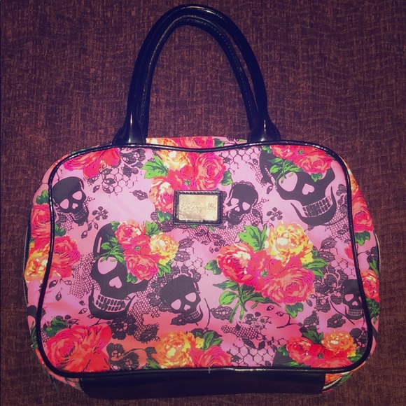 Betsey Johnson Handbags - BETSEYVILLE purse/bag